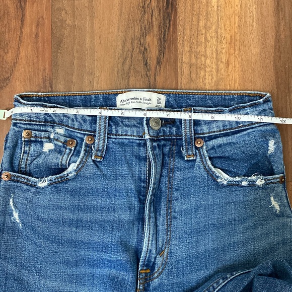 Abercrombie & Fitch Ultra High Rise Ankle Straight - Picture 8 of 11